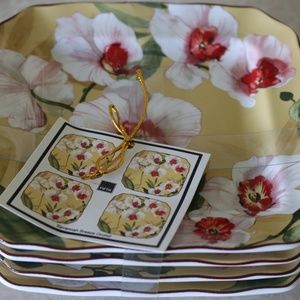 222 FIFTH SAVANNAH BREEZE ORCHID SQUARE APPETIZER PLATES SET OF 4